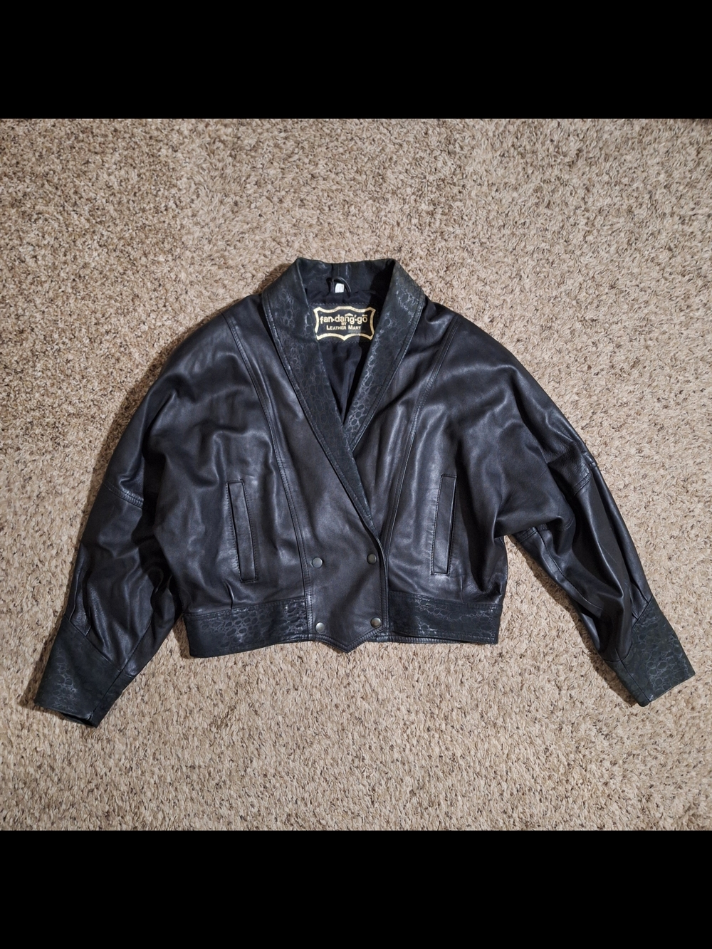 Vintage 80s Fandango Leather Mart Black Leather Jacket Cropped Snake Trim Size L